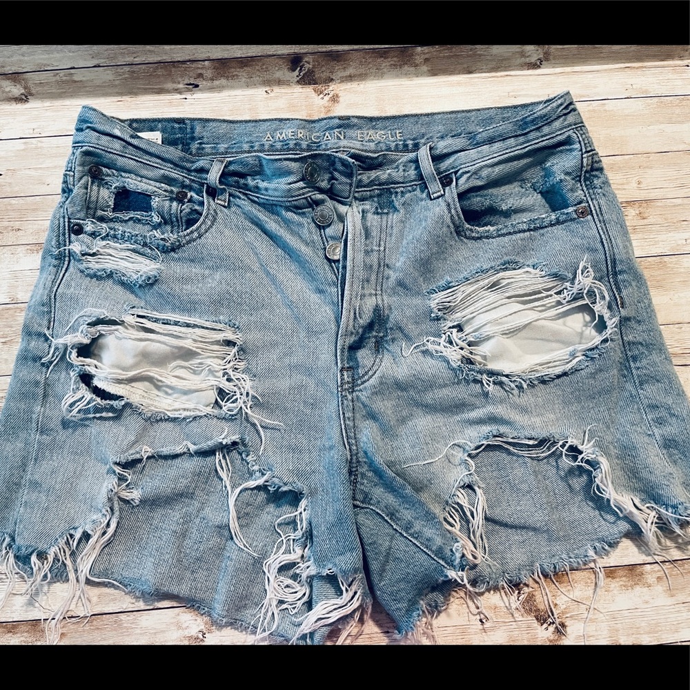 American Eagle Boyfriend Distressed Jean Shorts